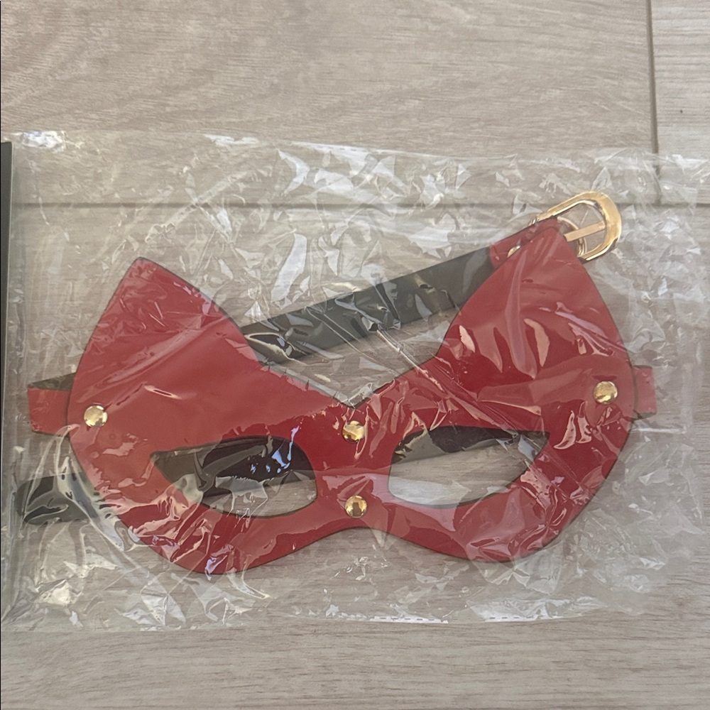 Red and Black Mask with Gold Accents - Picture 2 of 2